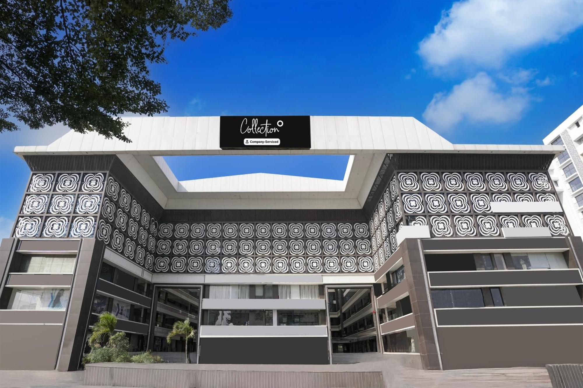 Super Collection O Vesu Surat Formerly Hotel Signature Exterior photo