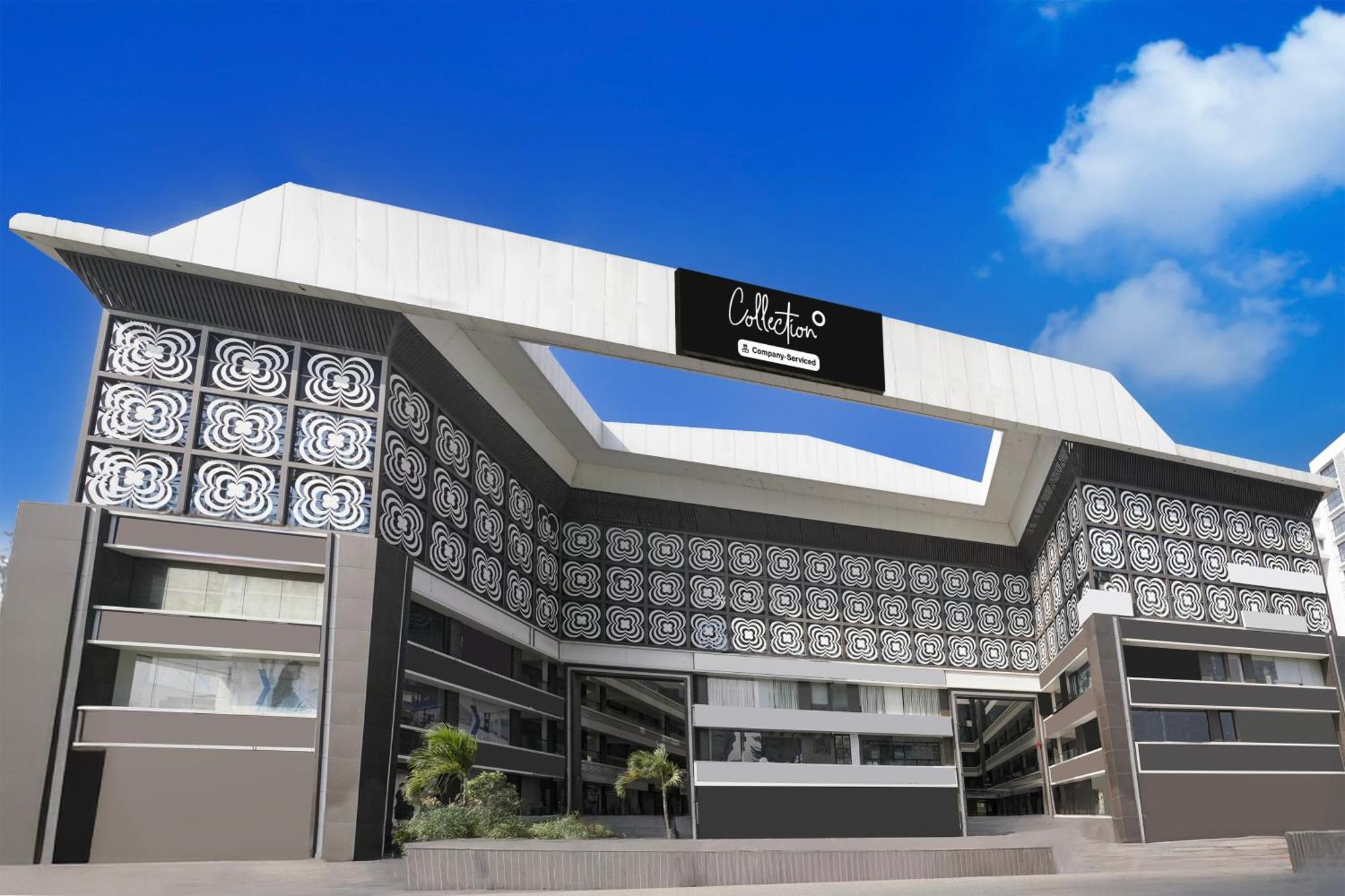 Super Collection O Vesu Surat Formerly Hotel Signature Exterior photo